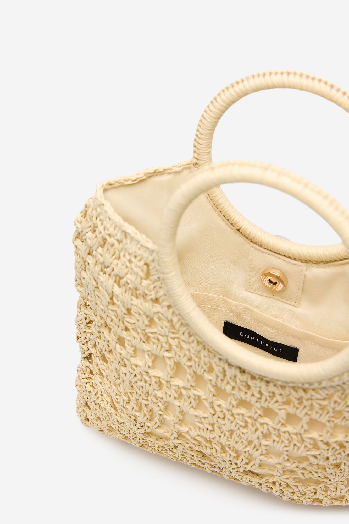 Cortefiel Pouch rafia trenzada