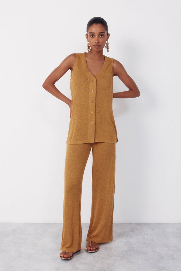 Cortefiel Rustic - look knitted vest Gold