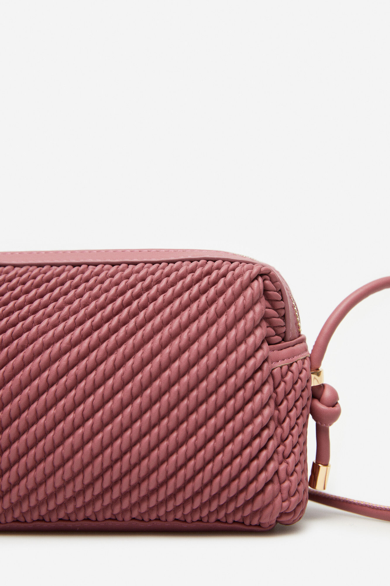 Knotted crossbody bag Women s bags Cortefiel