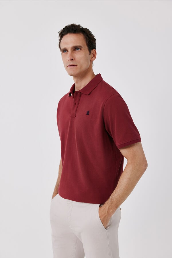 Cortefiel Polo b&aacute;sico piqu&eacute; Vino