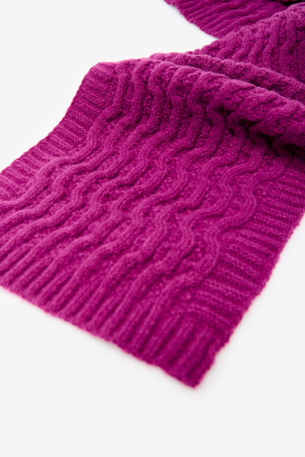 Cortefiel Geometric jersey-knit scarf Fuchsia