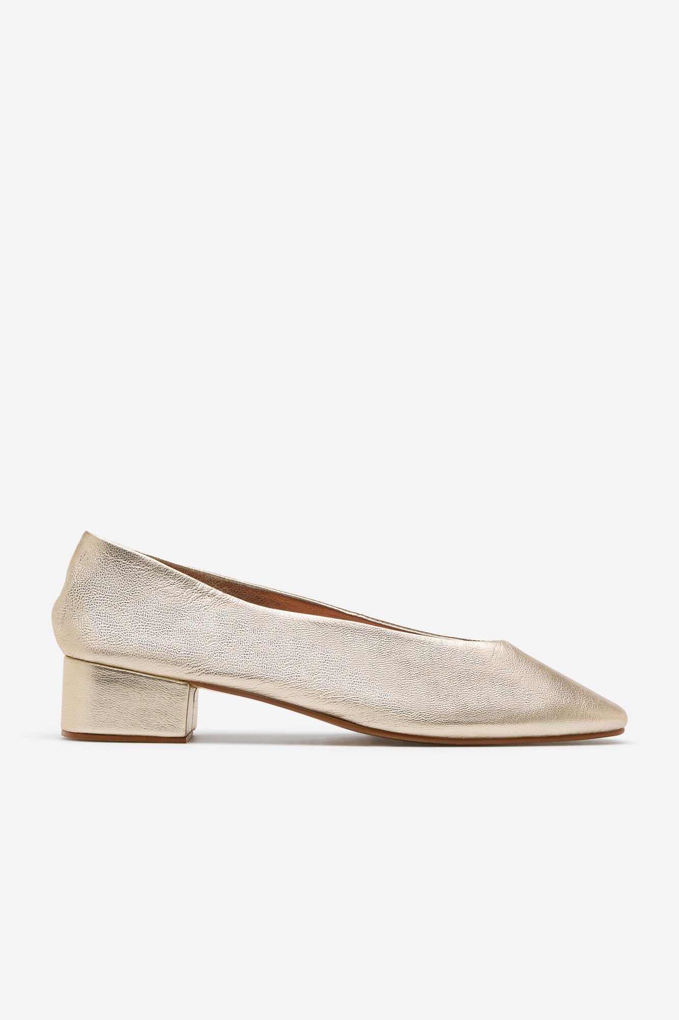 Cortefiel Leather ballerina flats