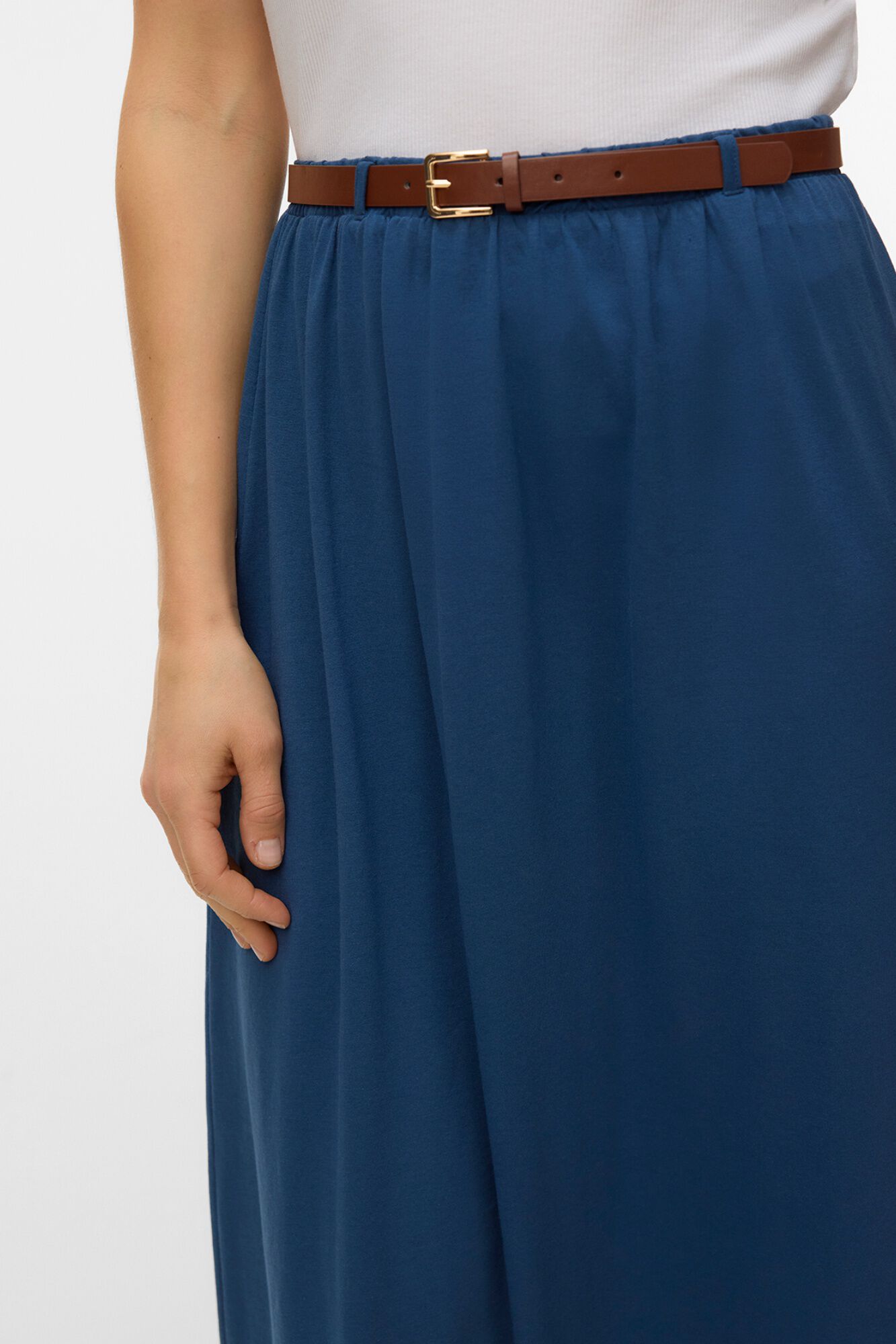 Vero Moda Falda midi de algod&oacute;n