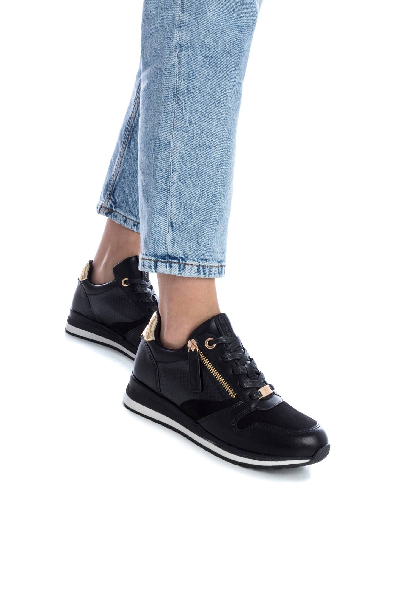 Zapatillas se ora beige
