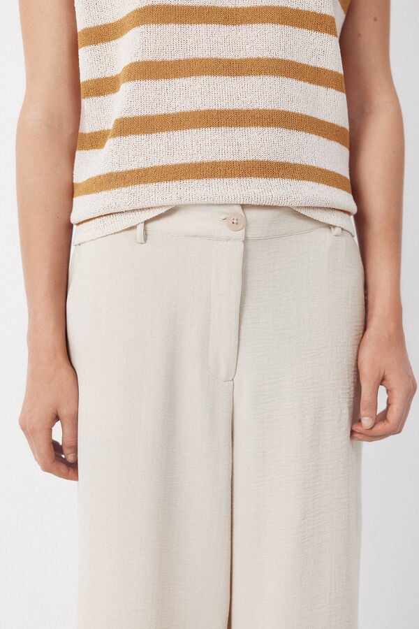 Cortefiel Textured pants Nude