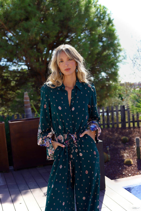 Jaase Macacão Rita com estampado Estella Preto