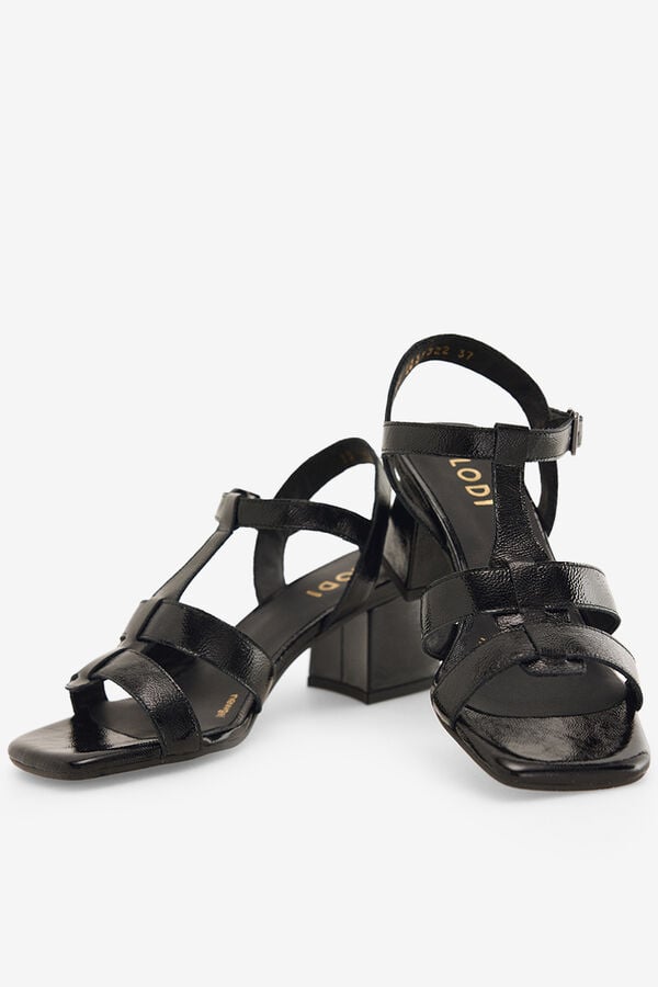 Lodi Sand&aacute;lia em pele efeito verniz Preto