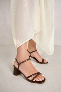 Bryan Stepwise Sand&aacute;lia de salto