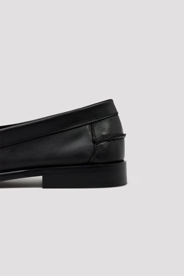 Cortefiel Leather penny loafers Black
