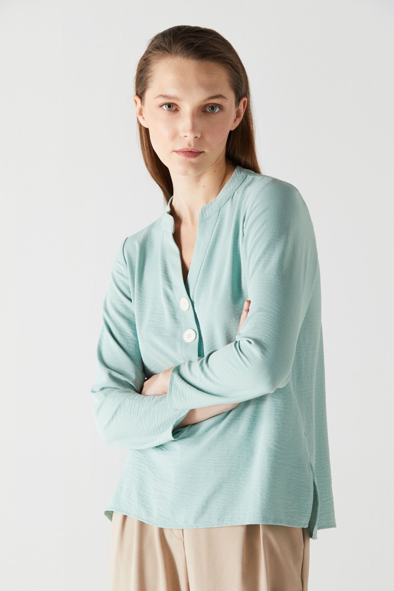 Blusas y Camisas de mujer | Nueva Colección | Cortefiel