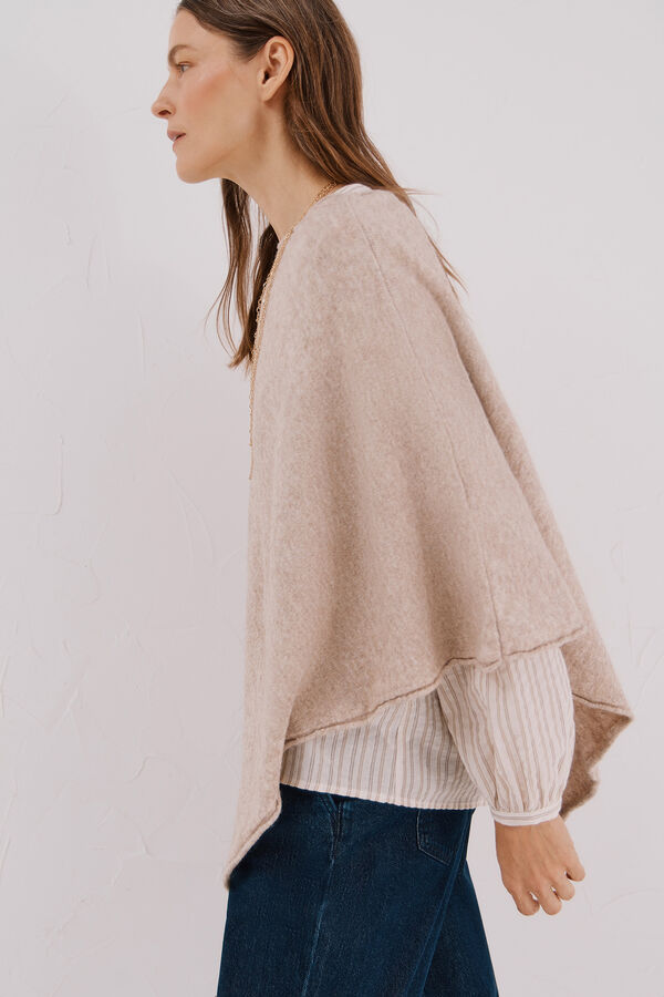Cortefiel Soft touch poncho Beige