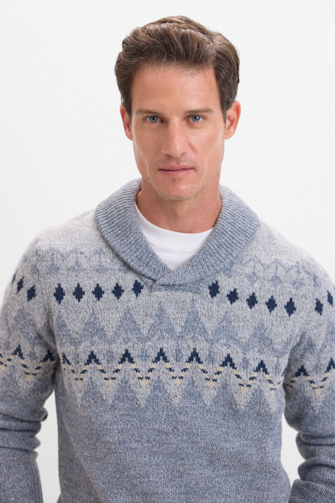 Grey christmas sweater hotsell
