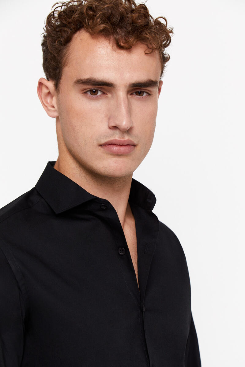 Cortefiel Slim dress shirt in poplin fabric with easy-iron finish Black
