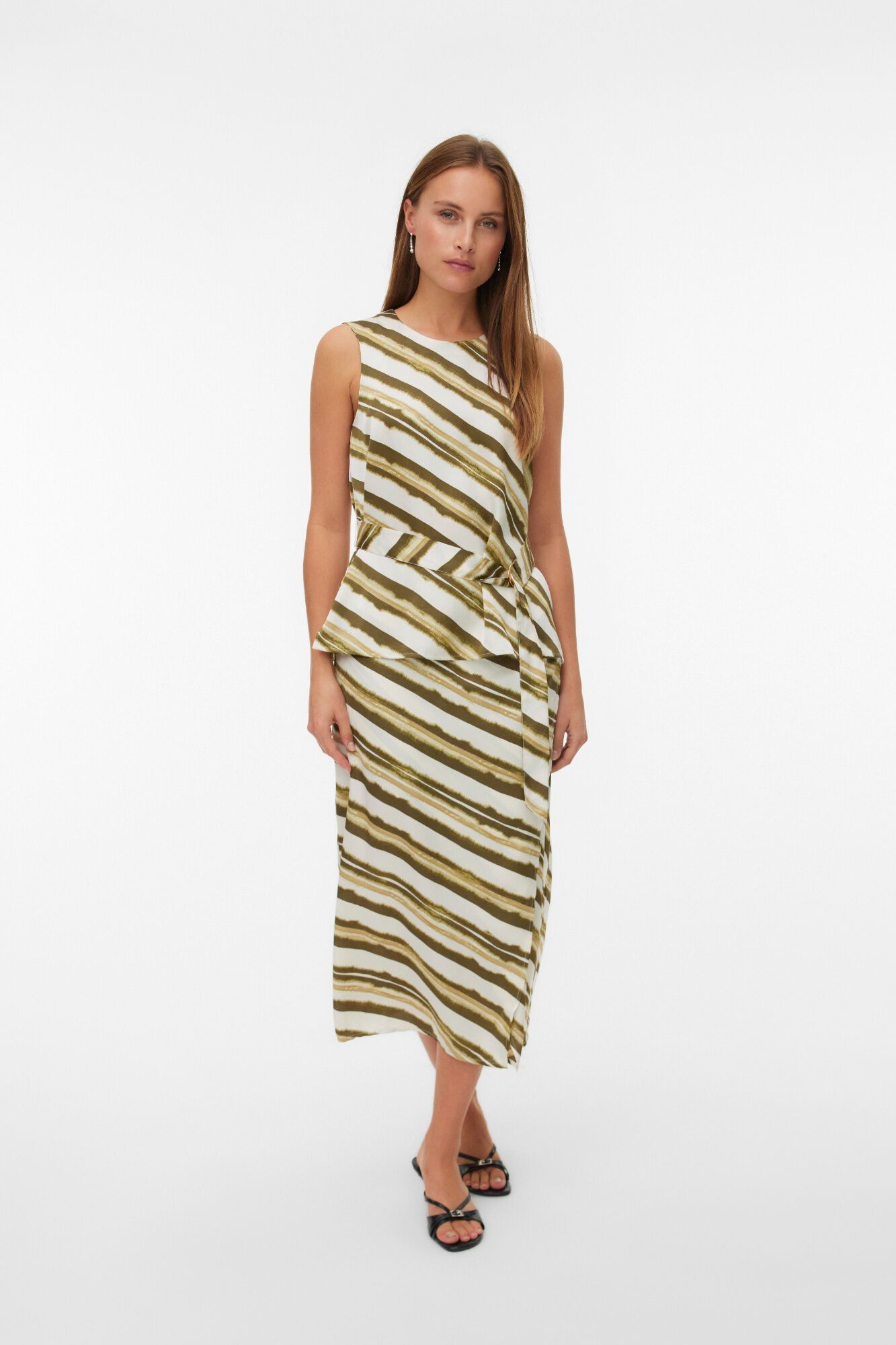 Vero Moda Saia midi acetinada