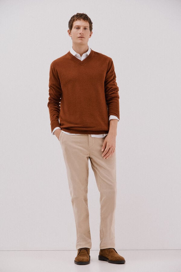 Cortefiel Lambswool round V wool sweater Brown