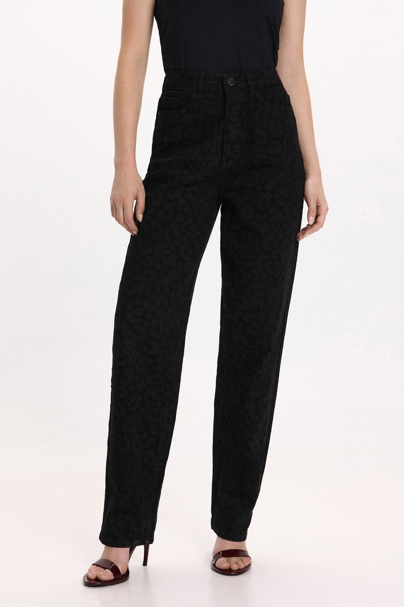 Vila Cal&ccedil;a cal&ccedil;a com estampa animal