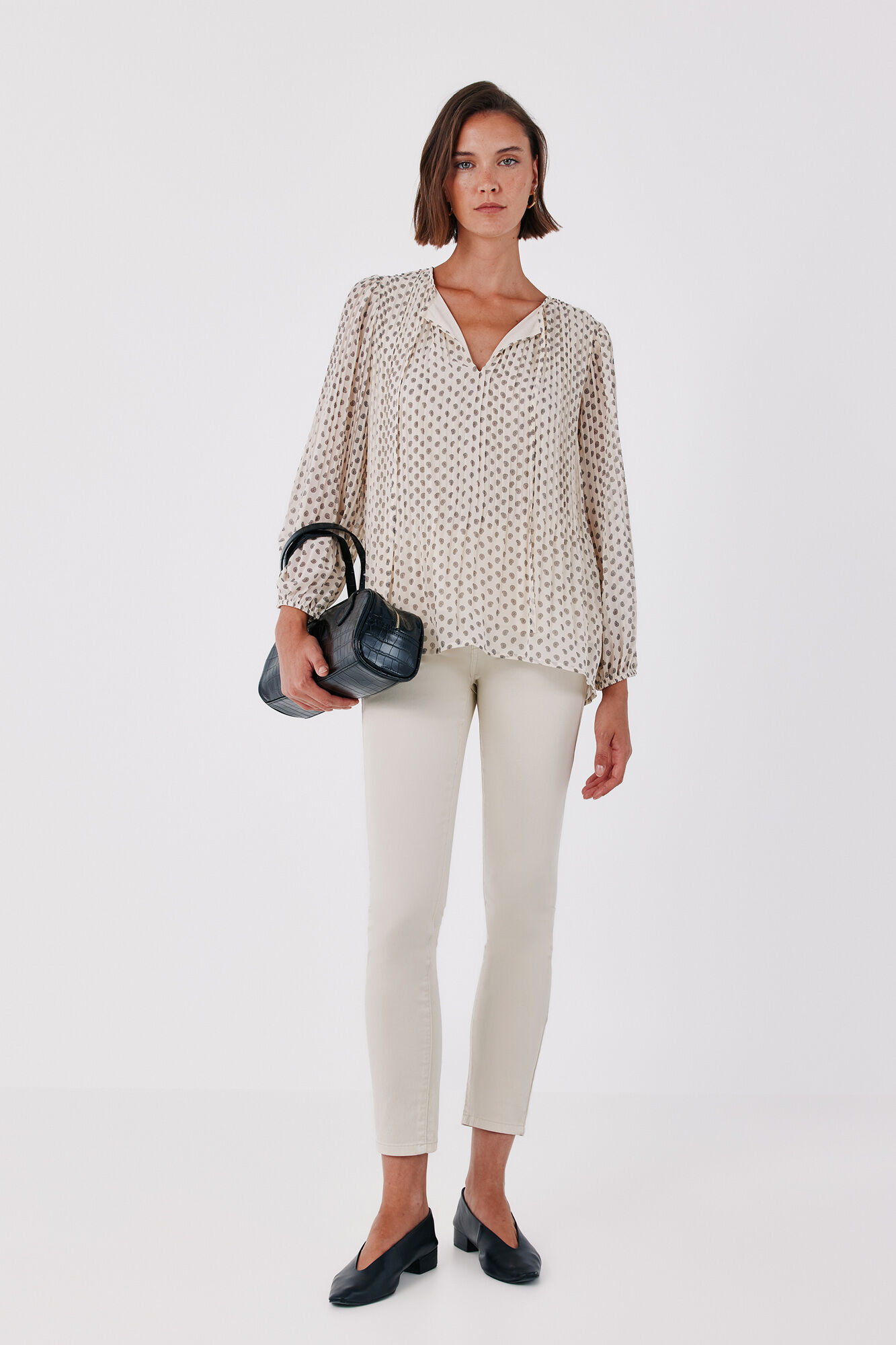 Cortefiel Pleated tie blouse