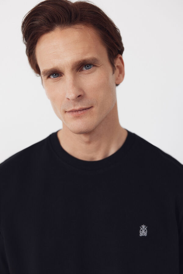 Cortefiel Piqu&eacute; basic T-shirt Black