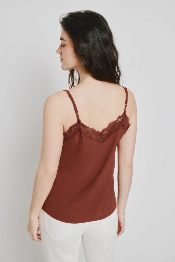 Vero Moda Top lencero Marr&oacute;n