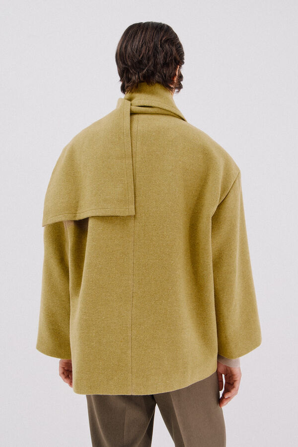 Cortefiel Coat with detachable scarf Yellow
