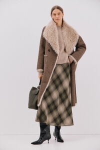 Cortefiel Abrigo largo efecto pelo reversible