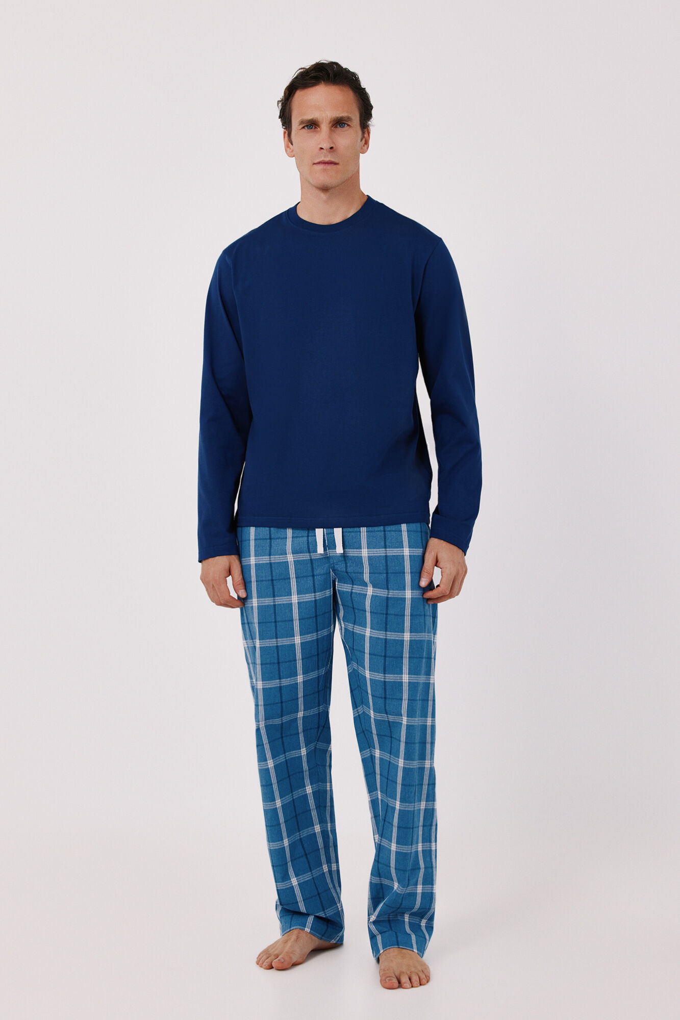 Cortefiel Jersey-knit and fabric pyjamas set