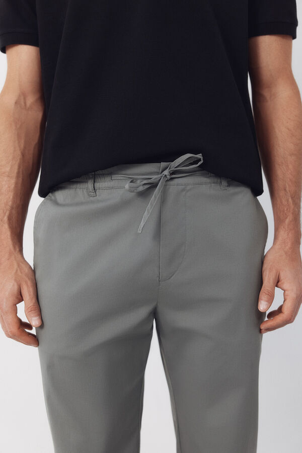 Cortefiel Technical chinos trousers with tapered laces Kaki