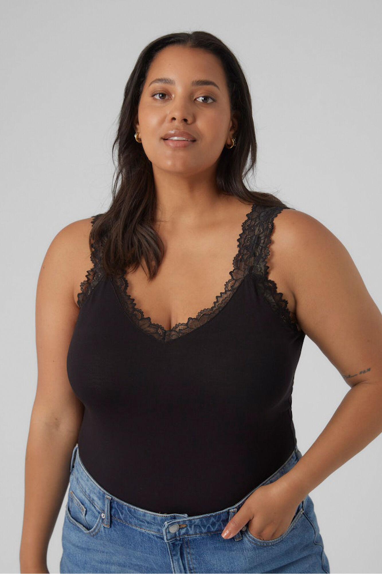 Vero Moda Curve Top encaje Curve
