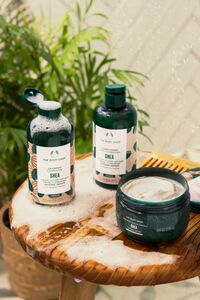 The Body Shop Acondicionador Reparador Intenso de Karit&eacute; 250ml