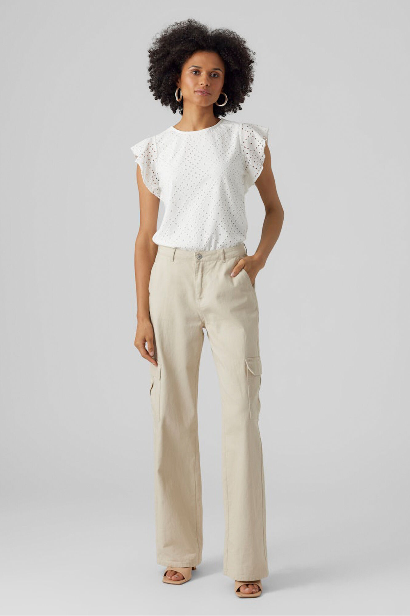 Vero Moda Top vazado com mangas de folhos