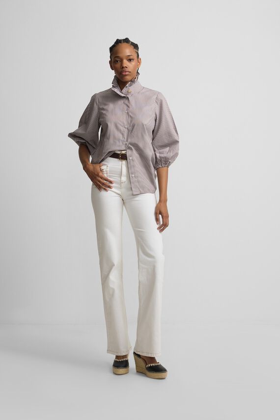Pantalon denim hebillas
