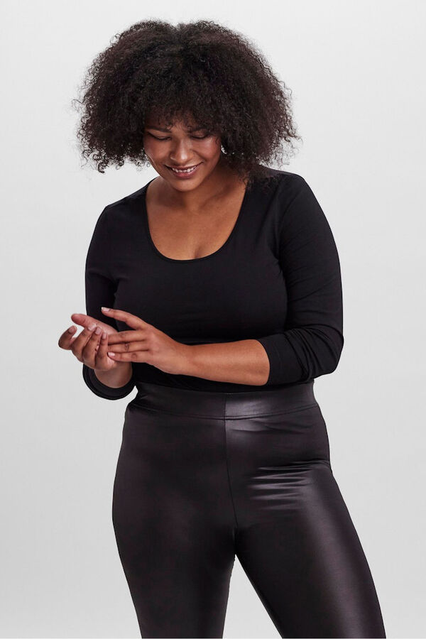 Vero Moda Curve T-shirt básica tamanho grande Preto