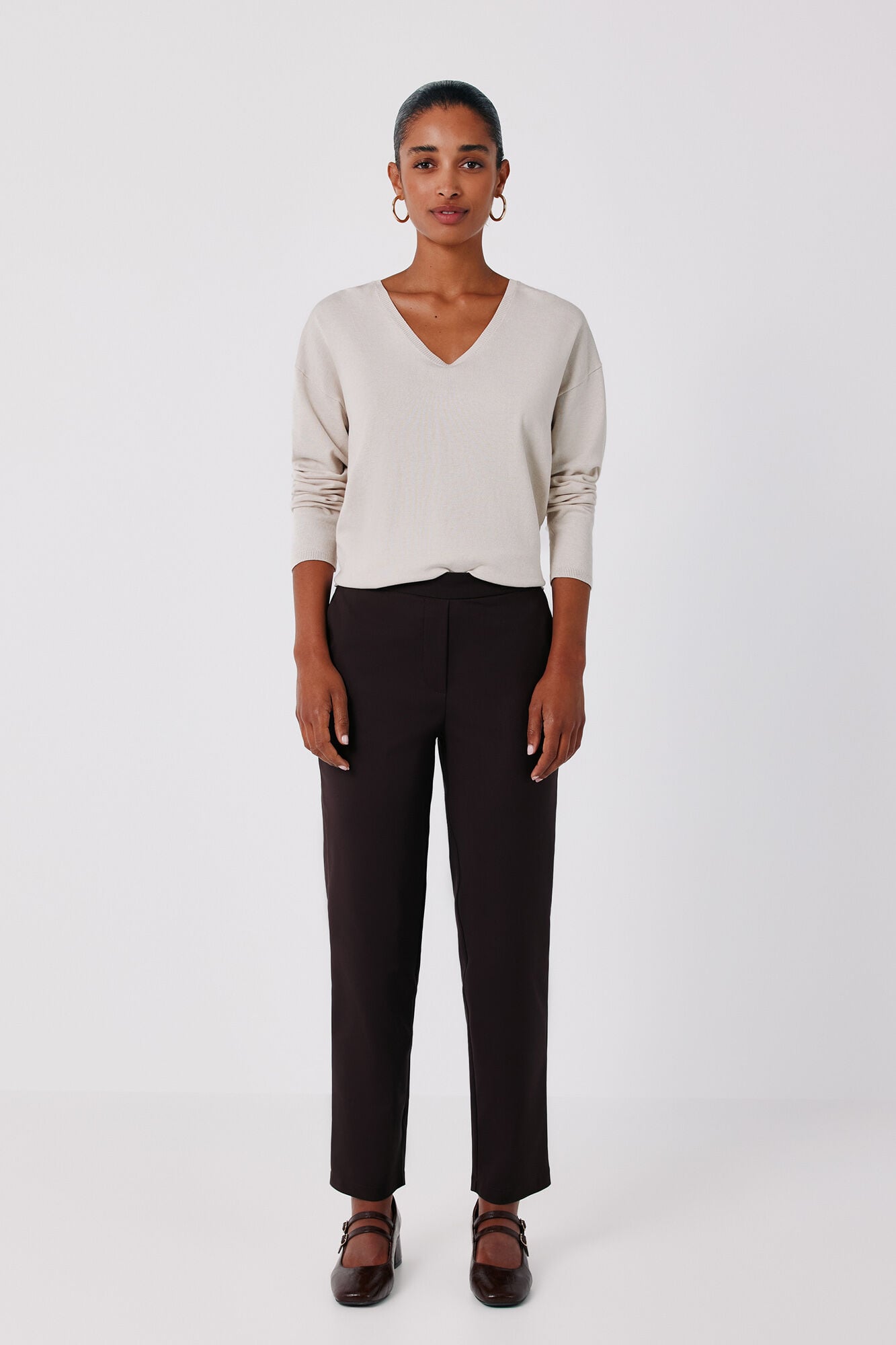 Cortefiel Straight trousers with elasticated back