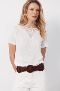 Cortefiel Guipure neckline t-shirt