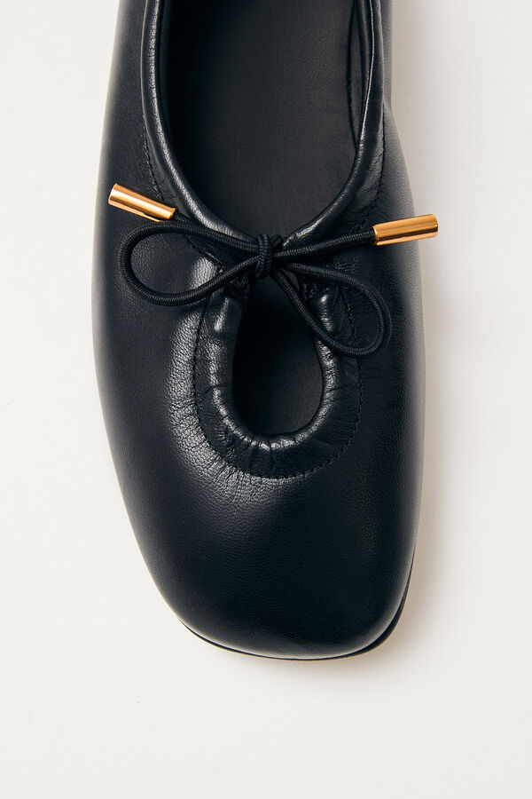 Cortefiel Rosalind leather ballerinas Black