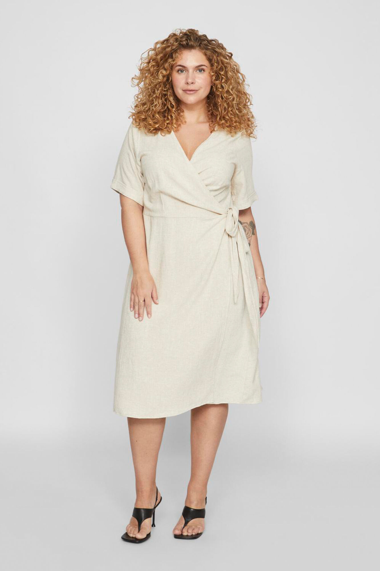 Curve linen midi dress Women s dresses and jumpsuits Cortefiel