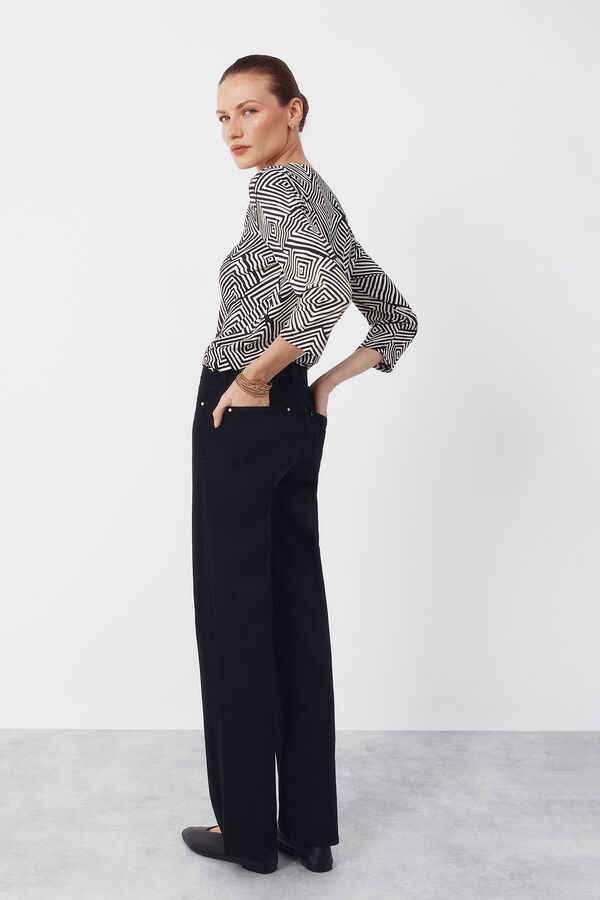 Cortefiel V- neckline top with buttons Printed white