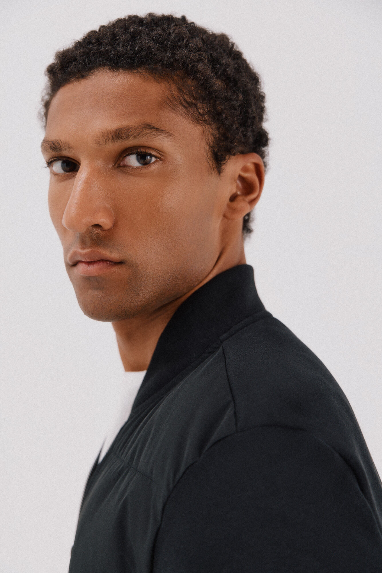 Cortefiel C&aacute;rdigan bomber tejido combinado