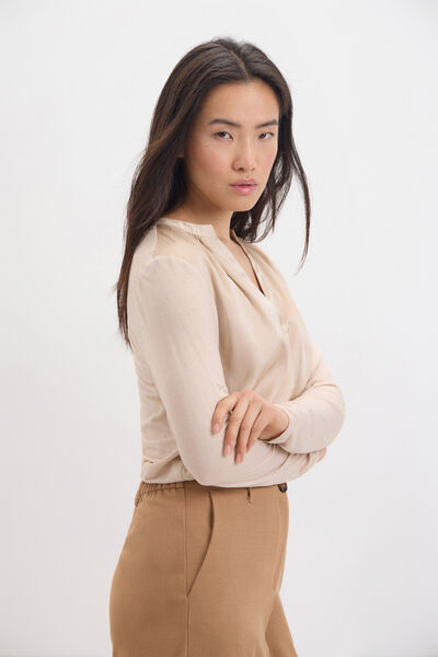 Cortefiel Top fluido con cuello mao Beige