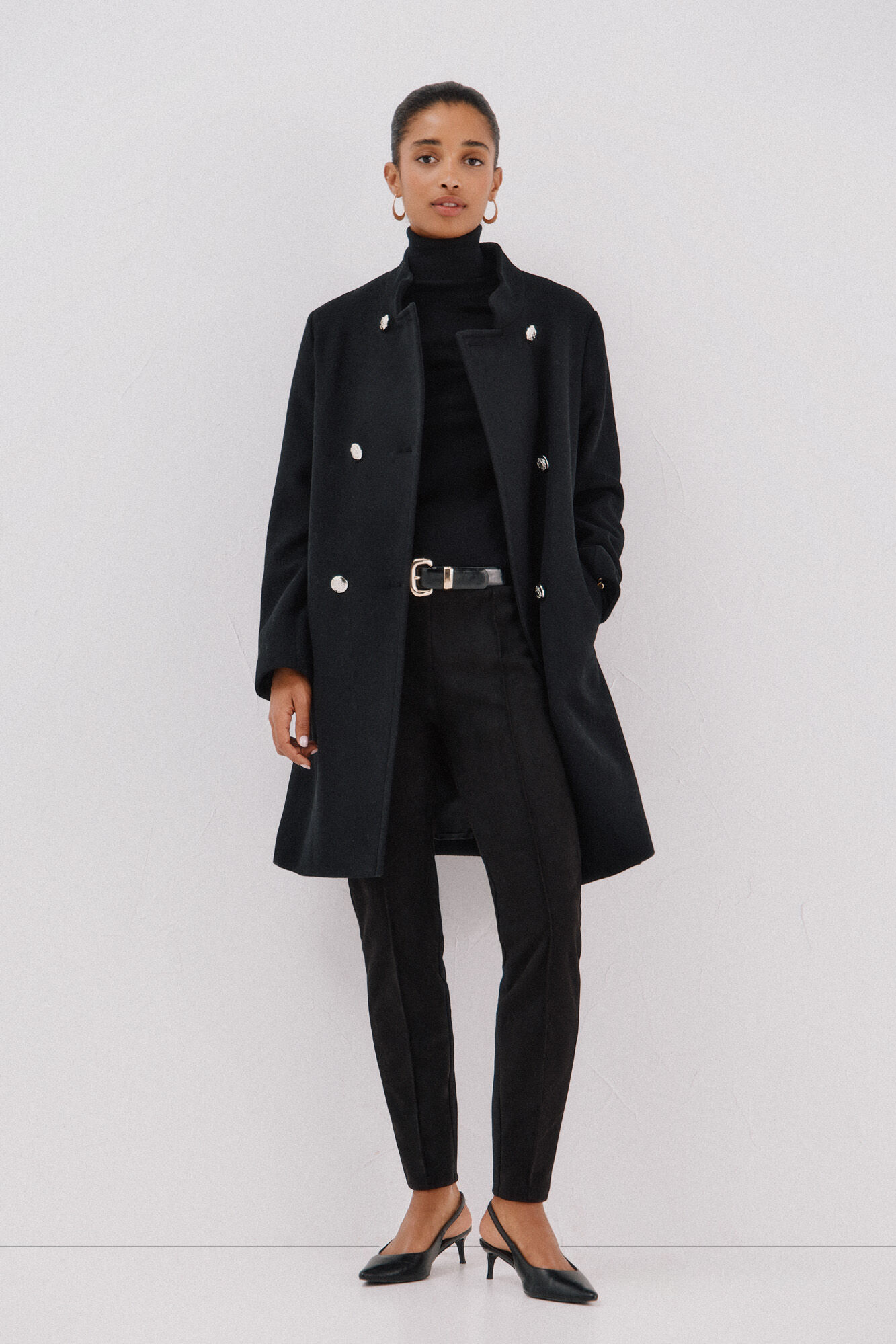 Cortefiel Women's suede effect leggings