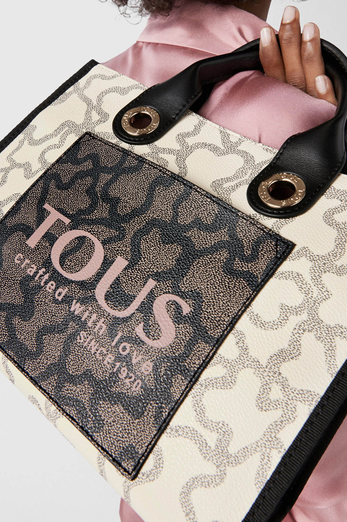 Tous amaya clearance