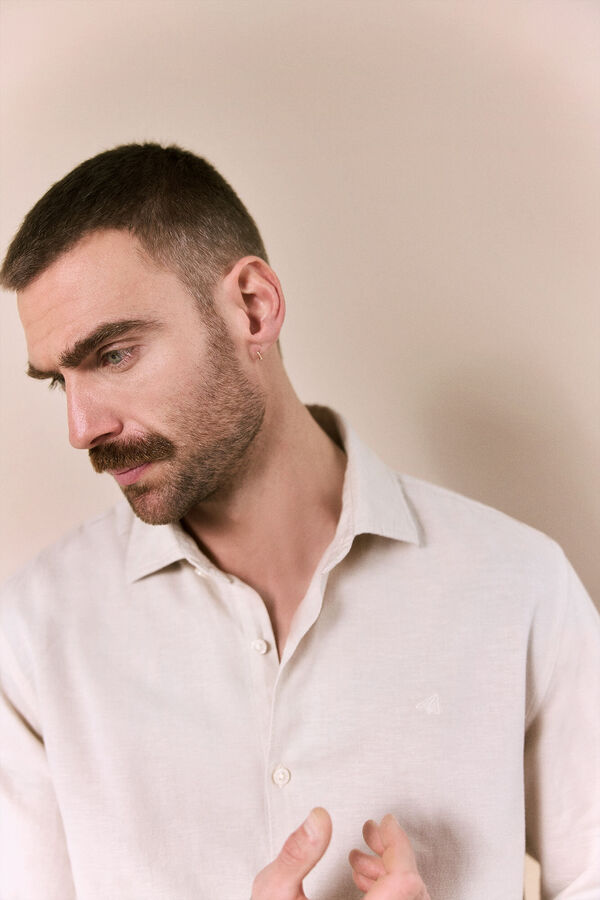 OOTO Camisa manga comprida em algod&atilde;o e linho Tostado