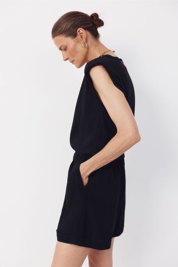 Cortefiel Padded shoulder T-shirt Black