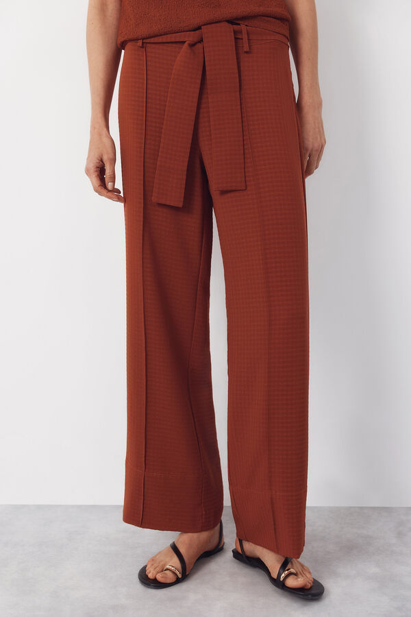 Cortefiel Structured fluid trousers Brown