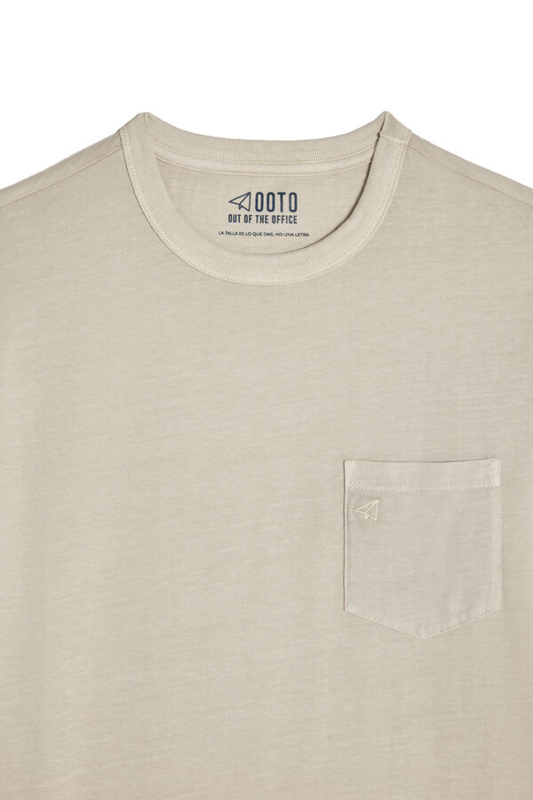 Cortefiel T-shirt with embroidered OOTO plane on pocket Beige