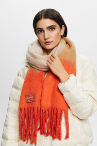 Cortefiel Fluffy colour block scarf Printed orange