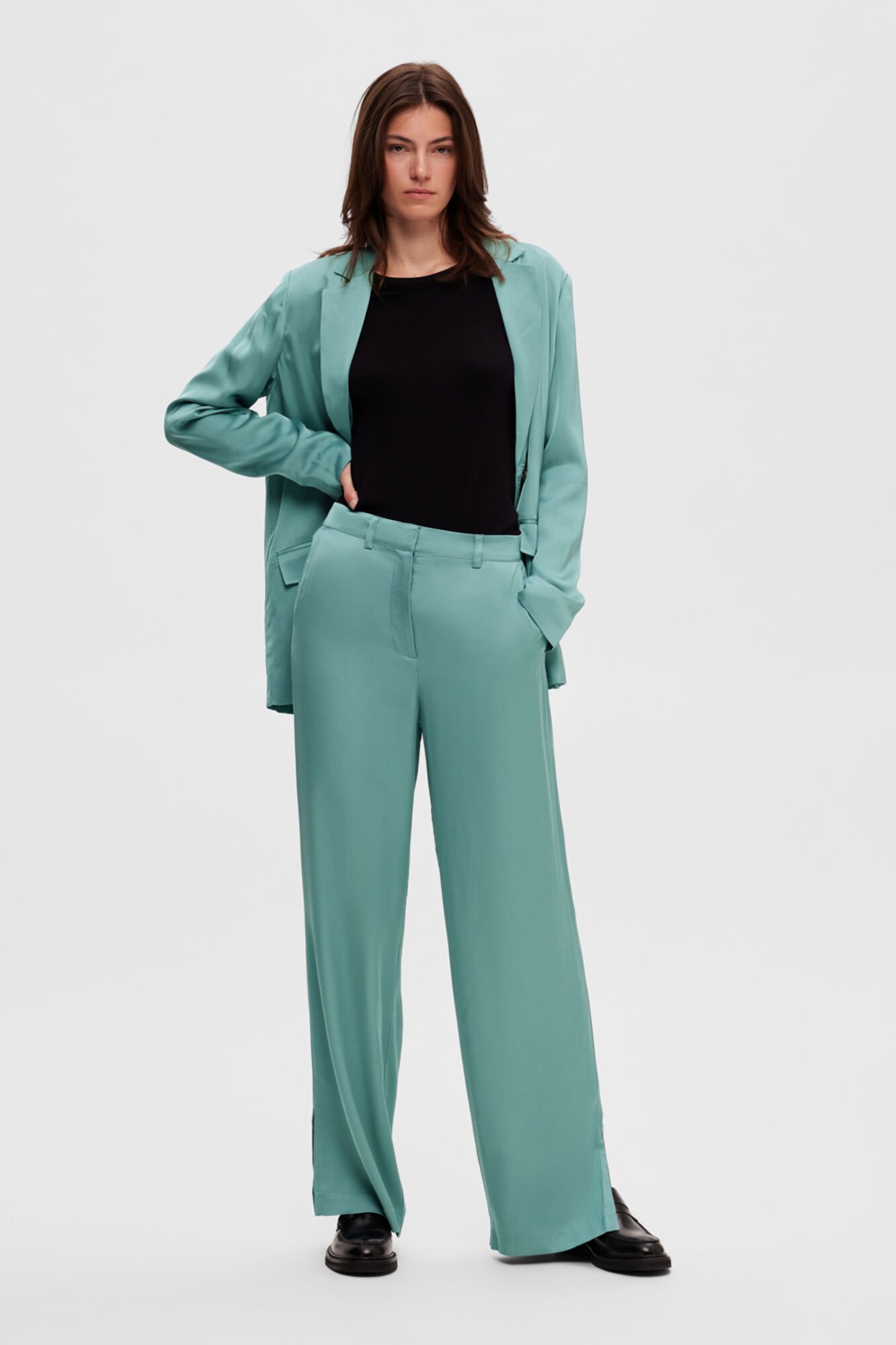 Pantalones de hotsell vestir mujer cortefiel