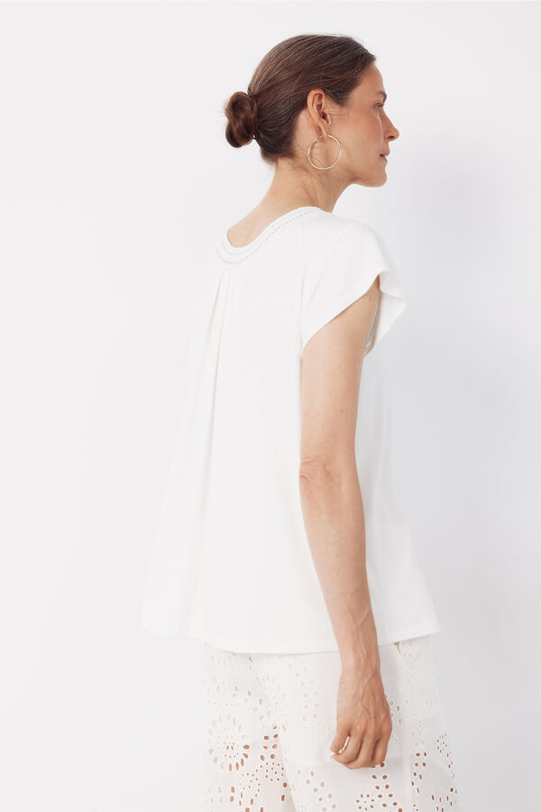 Cortefiel Trimmed neckline T-shirt White