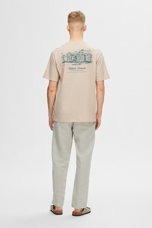 Cortefiel T-shirt de manga curta com ilustração traseira confecionada 100% com algodão orgânico.  Cinzento