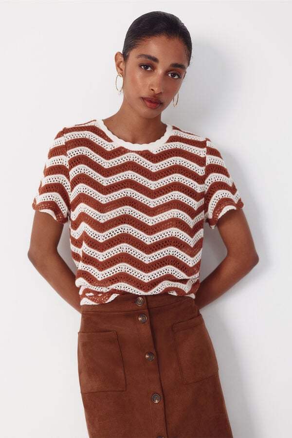 Cortefiel Top crochet zig-zag Brown